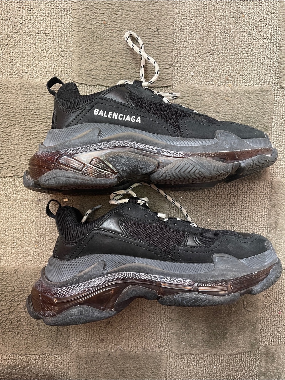 Balenciaga Triple S Sneakers - Picture 5 of 8
